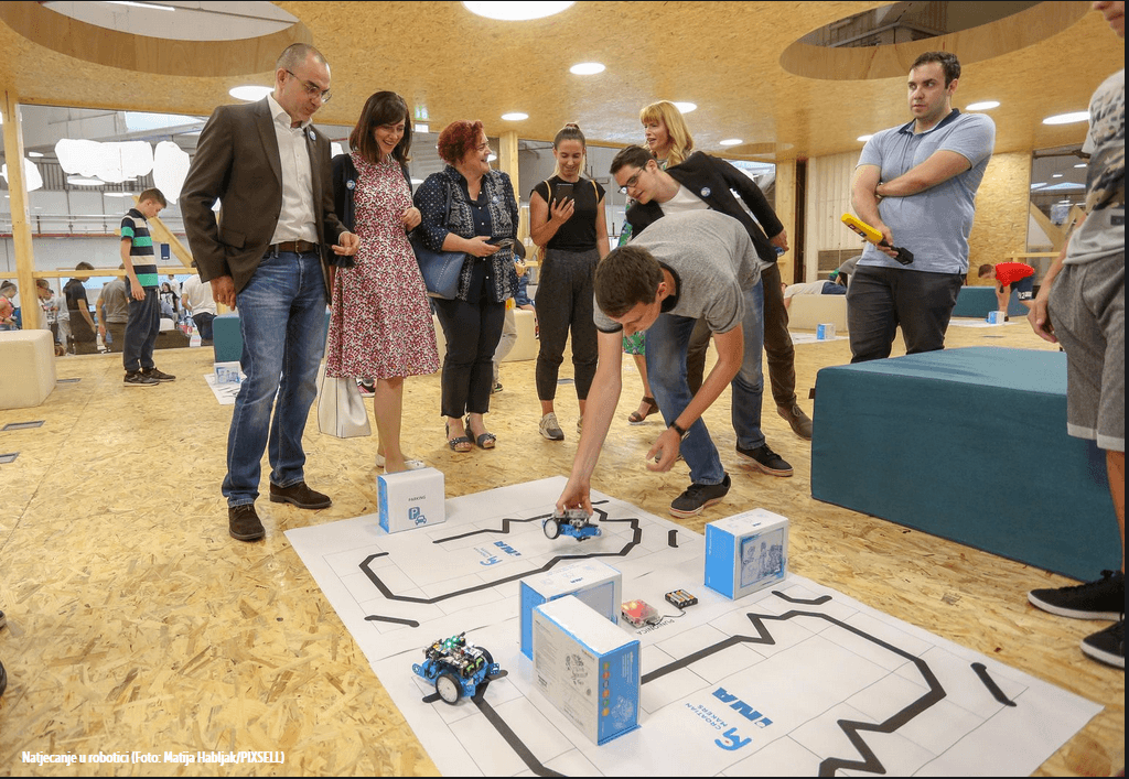 Superfinale Croatian makers lige: 200 djece natjecalo se u robotici